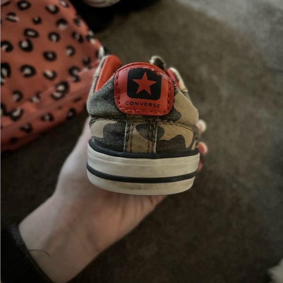 2 Pairs of Kids Converse 8C - Picture 6 of 8